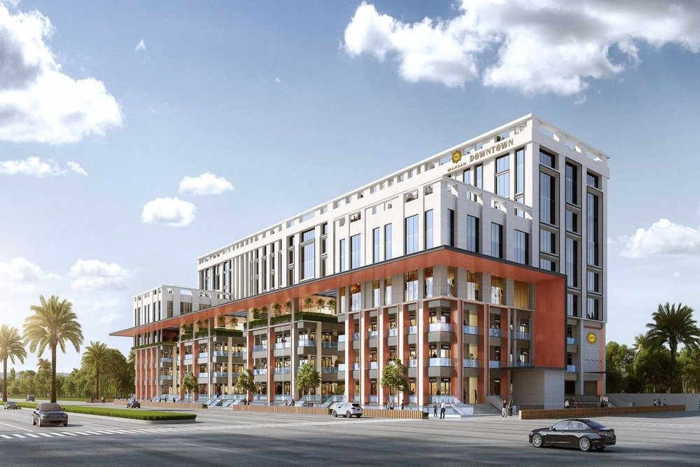 Property with Glanzed entrance